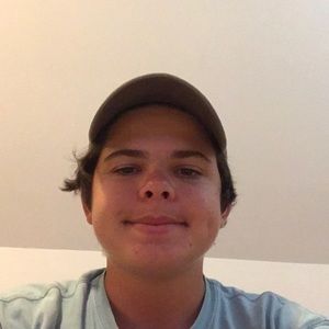 Meet your Posher, Lee